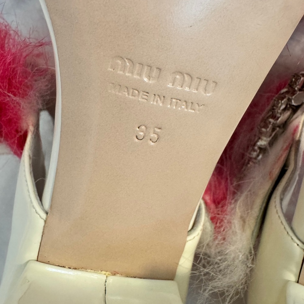Miu Miu Pink and White Fur Embellished Sandals - Picture 8 of 8